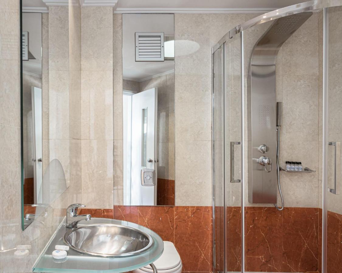 Kreoli Suites Glyfada Ateny Zewnętrze zdjęcie